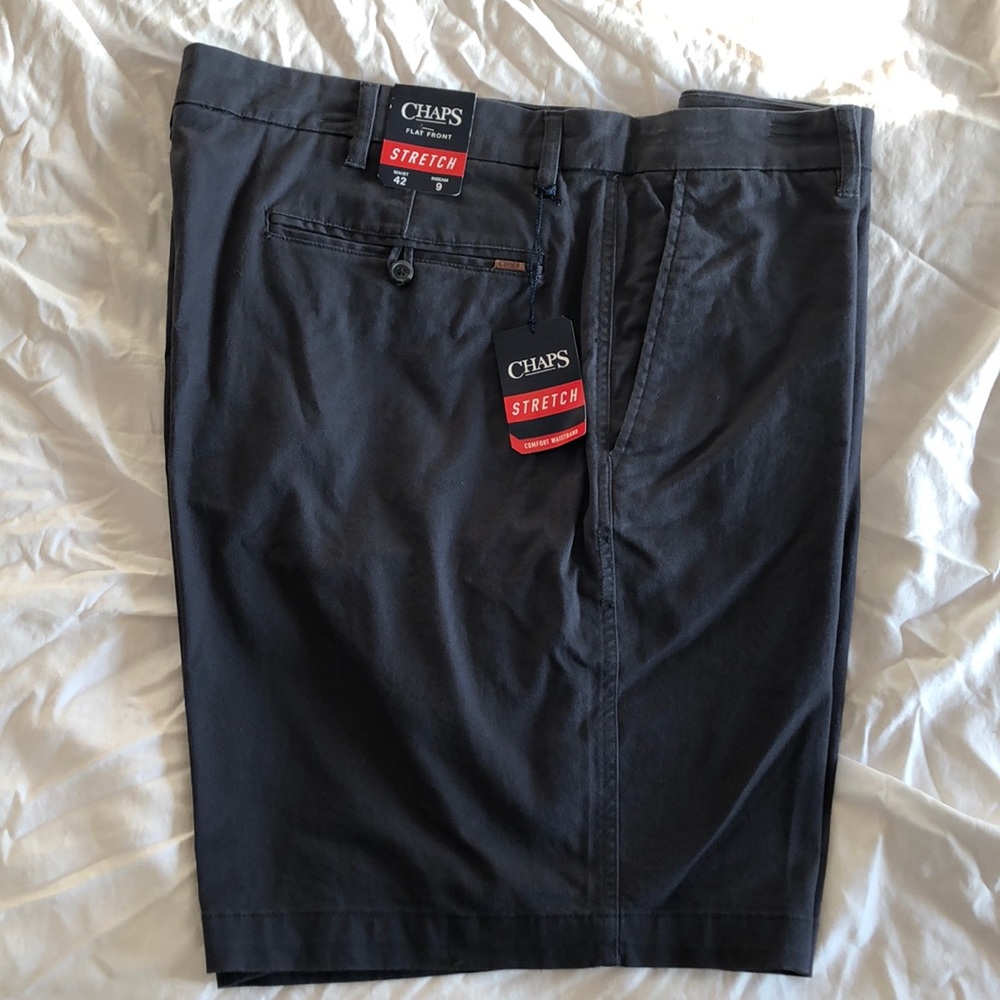 Chaps Flat Front Shorts Men’s Sz 42 NWT